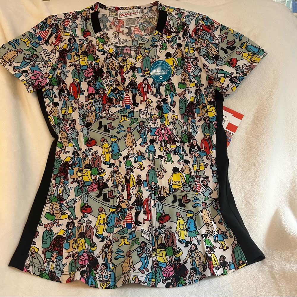 Tooniforms Where’s Waldo Scrub Top Size XS, New with Tags
